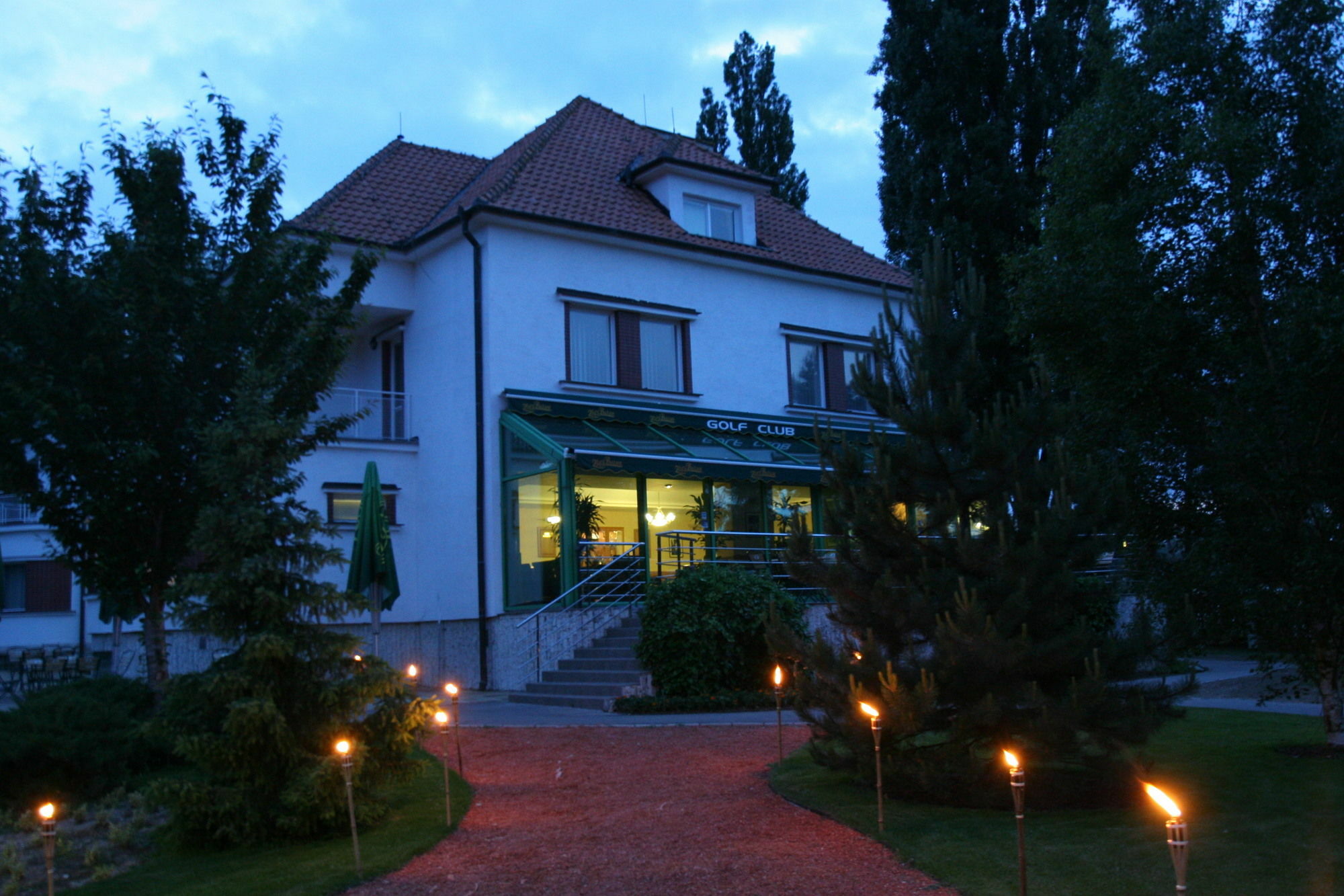 Ensana Thermia Palace Piest'any Exterior foto